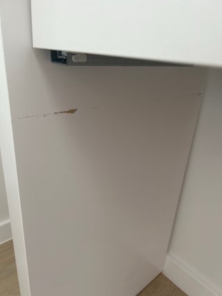 Tocador Ikea con espejo y luces