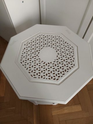 Mesita auxiliar Zara Home octogonal