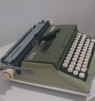 Máquina de escribir Capri