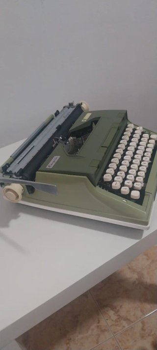 Máquina de escribir Capri