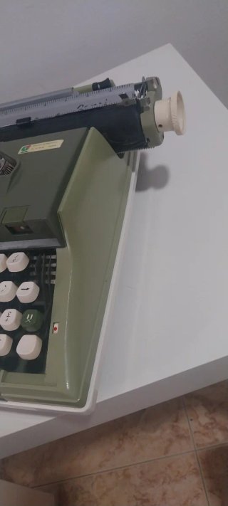 Máquina de escribir Capri