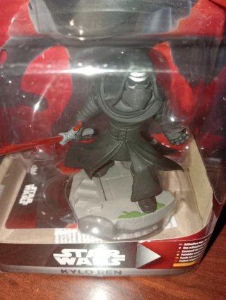 Star Wars Darth Maul.3.0 y kylo ren Disney