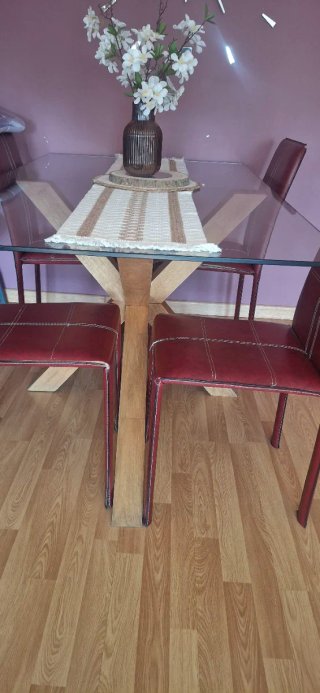 Mesa de comedor cristal y madera