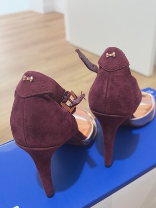 Sandalias Ted Baker N.40 Oro/Morado Sin Estrenar