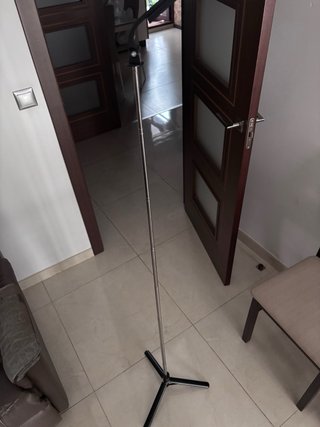 Trípode con control remoto