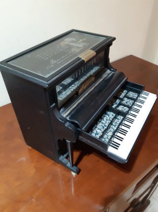 Caja Música Joyero Piano Discretion