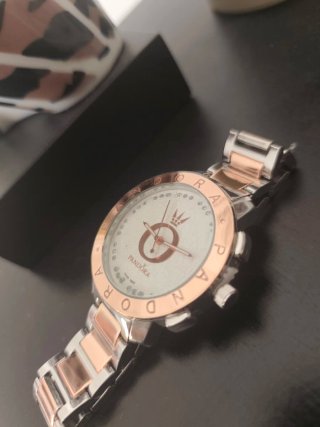 Reloj Pandora dorado rosa y Plateado Nuevo