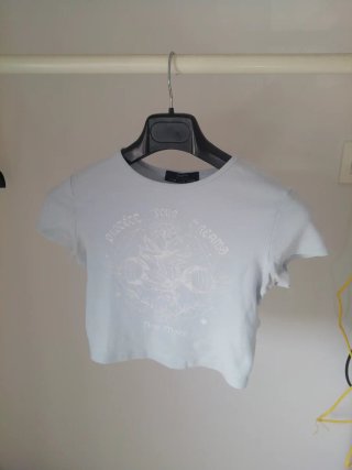 Camiseta Crop Top Bershka Talla XS
