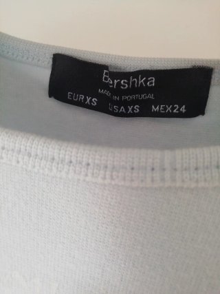 Camiseta Crop Top Bershka Talla XS