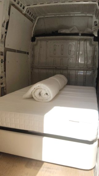 Portes y mudanzas