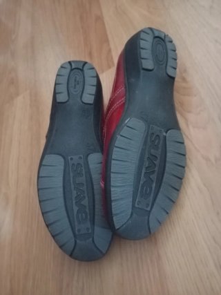 Zapatos Suave Vintage Rojos Nuevos
