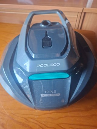 Robot Limpiador Piscina POOLECO 10S