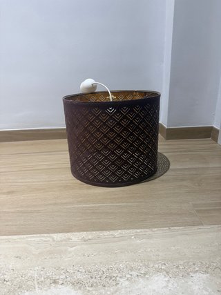 Lámpara de techo metálica marrón