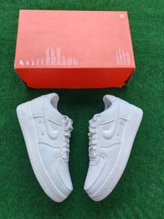 Nike Air Force 1 White Canvas