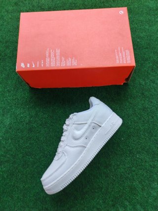 Nike Air Force 1 White Canvas