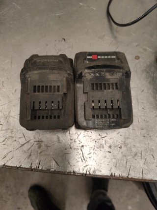 Cargador Metabo ASC 30-36 V