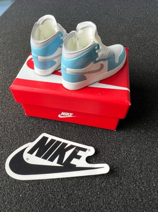 Mini zapatillas coleccionables