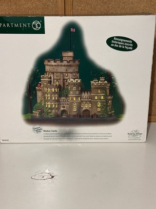 Department56 Windsor Castle