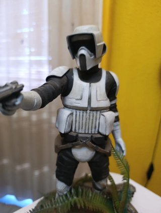 Figura Resina Scout 30cm Star Wars