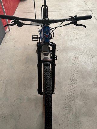 Bici eléctrica Megamo CRAVE. Con 1750km