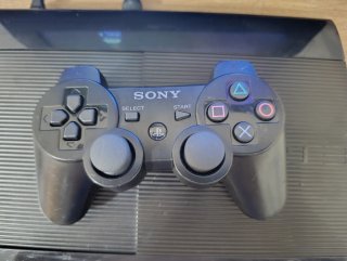 Ps3 Super Slim 500gb con Mando