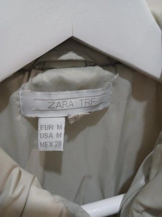 Chaqueta acolchada mujer beige