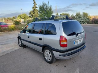 Opel Zafira 2003