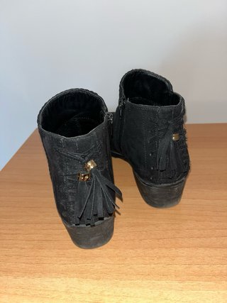 Botines negros