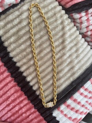 Cadena de oro 18k estilo soga con cierre