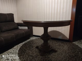 Mesa redonda de salón cristal y madera