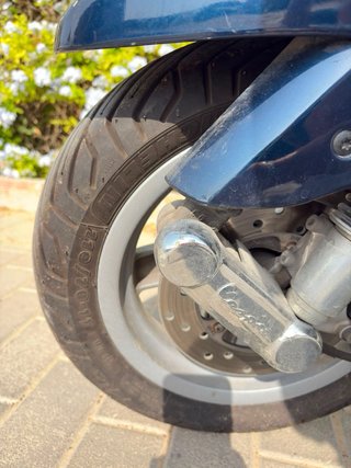 Vespa LX 50 2T Azul