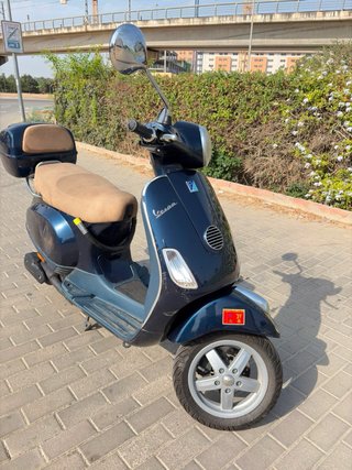 Vespa LX 50 2T Azul