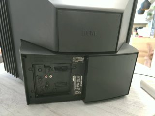 TV Loewe Planus 27" 4672ZP 100hz