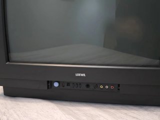 TV Loewe Planus 27" 4672ZP 100hz