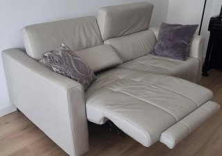 Sofá relax eléctrico de piel gris