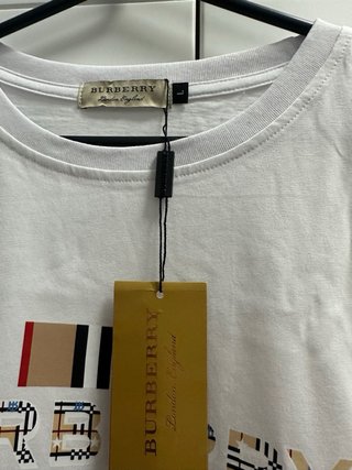 Camiseta Burberry Blanca Talla L