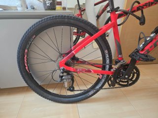 Bicicleta B-Twin 540 Roja