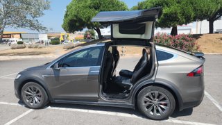 Tesla Model X 90D 2016