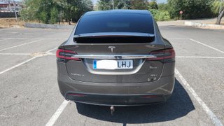 Tesla Model X 90D 2016