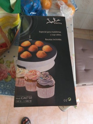 Máquina para hacer magdalenas Jata