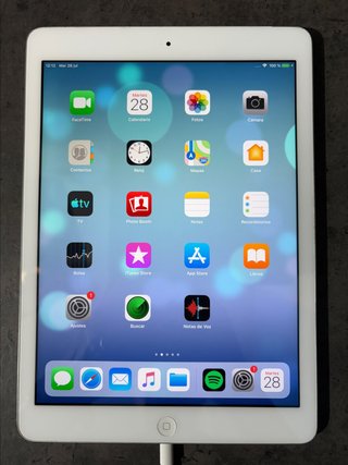 iPad Air 1ª Gen Plata WiFi + Celular