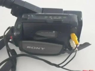 Sony Handycam CCD-TR411E Video8 XR funcionando per