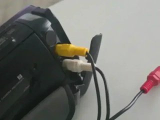 Sony Handycam CCD-TR411E Video8 XR funcionando per