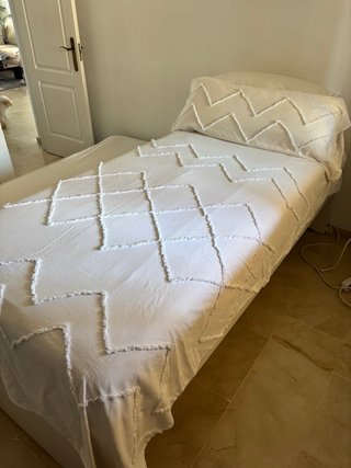 Cama individual convertible con cajones