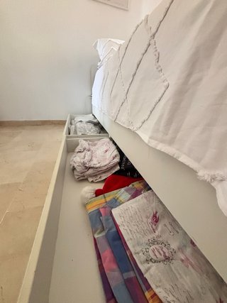 Cama individual convertible con cajones