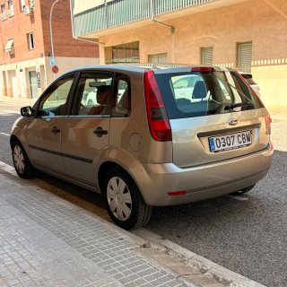 Ford Fiesta 2004