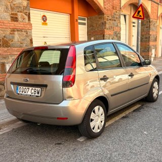 Ford Fiesta 2004