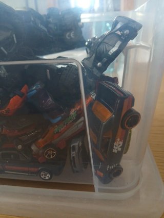 Lote de coches de juguete variados