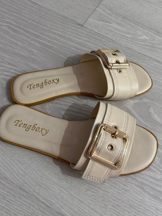 Sandalias Beige ,Talla 37