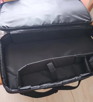 Teclado Yamaha Reface CP Venc per no utilitzar.
